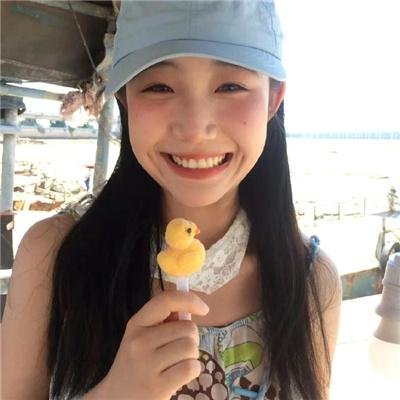 昆池岩国语 海报